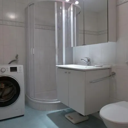 Villars-sur-ollon Sleeps 10 Wifi Apartmán